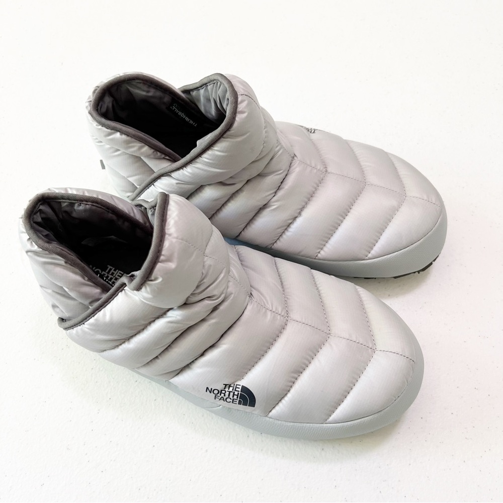 The North Face Thermoball Traction Booties